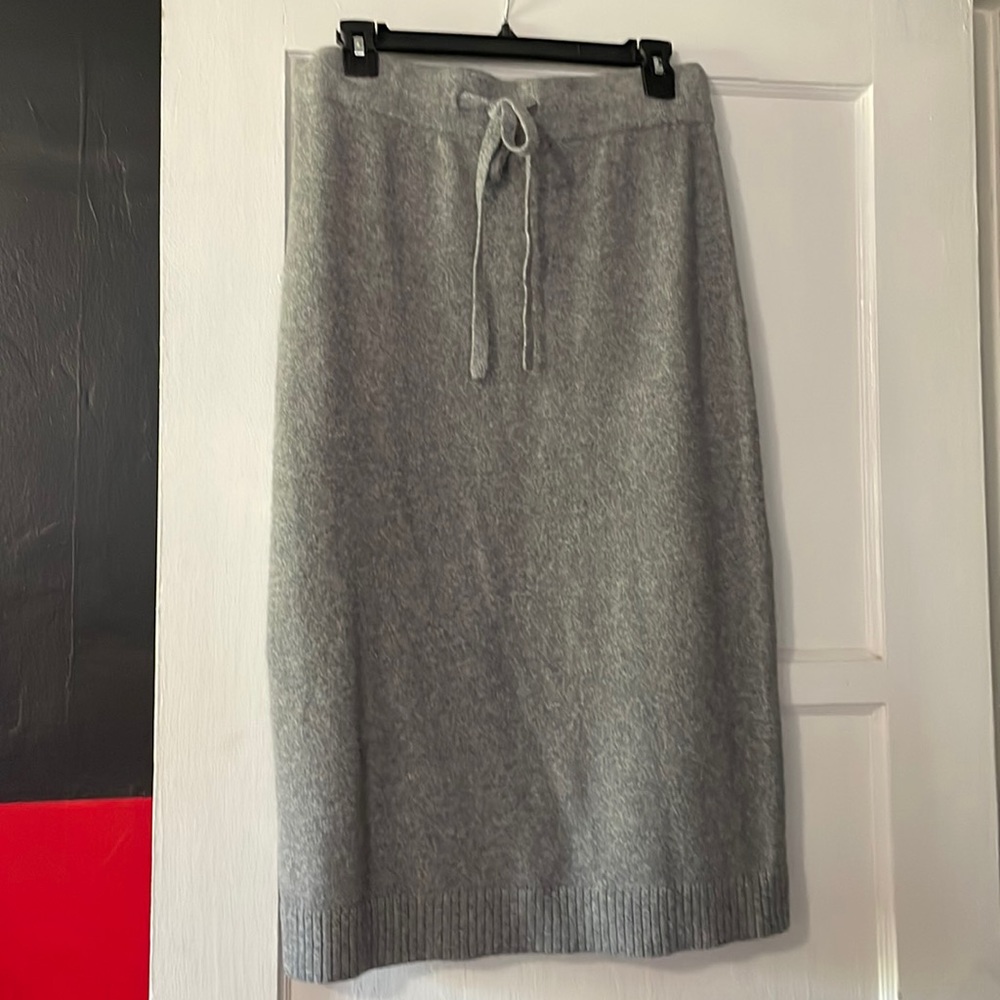 Loft Large Sweater Skirt